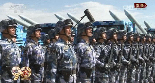 建军90周年阅兵 中国兵哥哥专治强迫症和各种不服